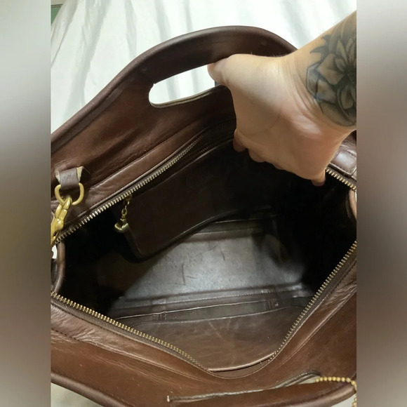 Coach Vintage Large Shopper zip top Tote #9995 from 1996 - Picture 9 of 12